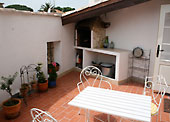 Dachterrasse mit Grillkamin